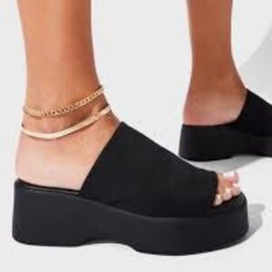 Steve Madden Slinky 30